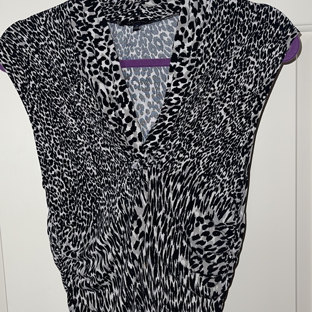 Anne Klein Cheetah Print Sexy Top - Picture 2 of 2